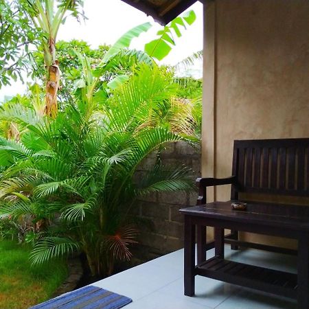Angga Guest House Пемутеран Экстерьер фото