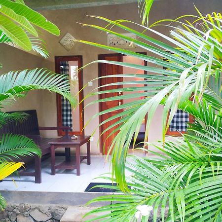 Angga Guest House Пемутеран Экстерьер фото