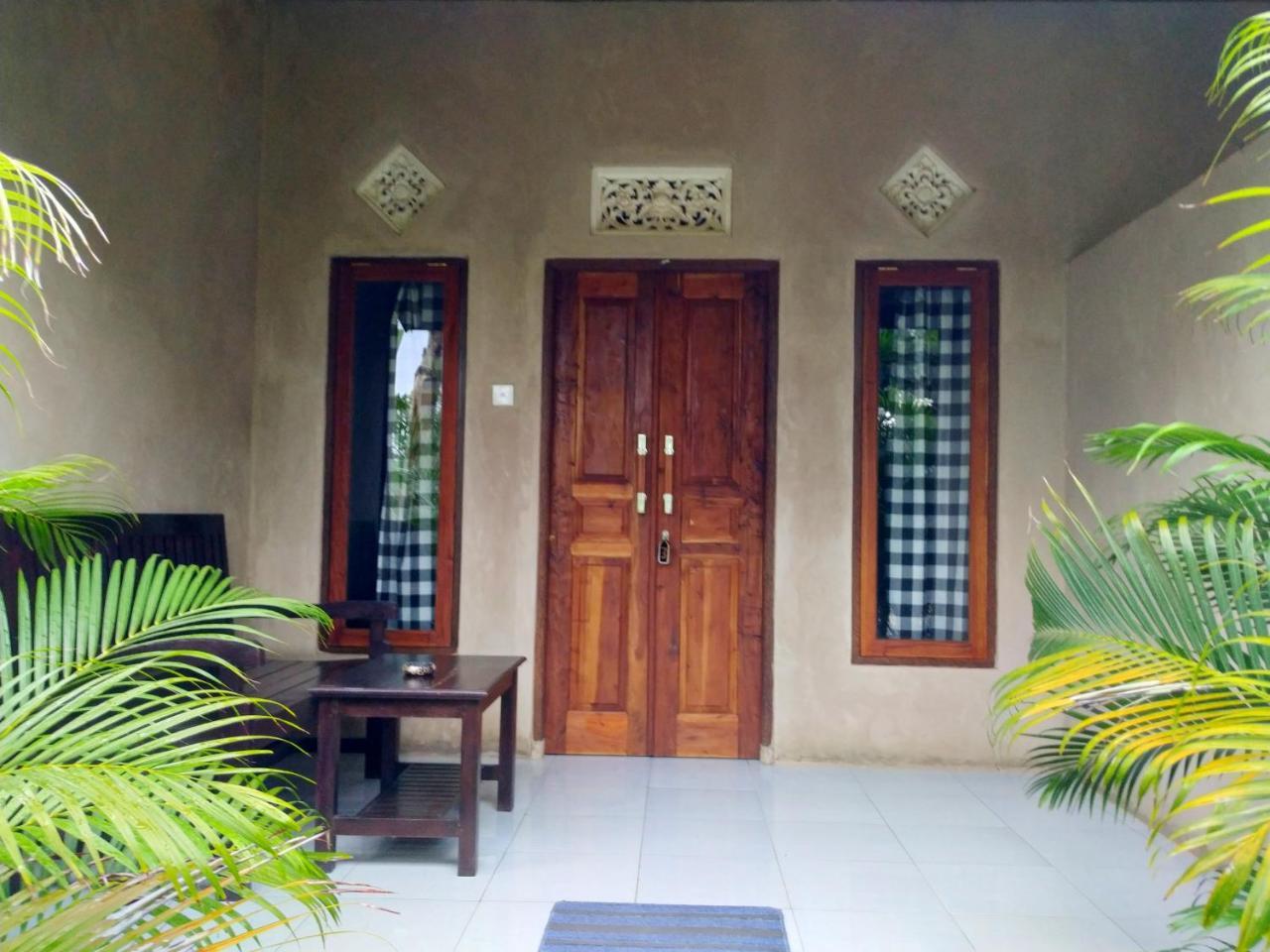 Angga Guest House Пемутеран Экстерьер фото