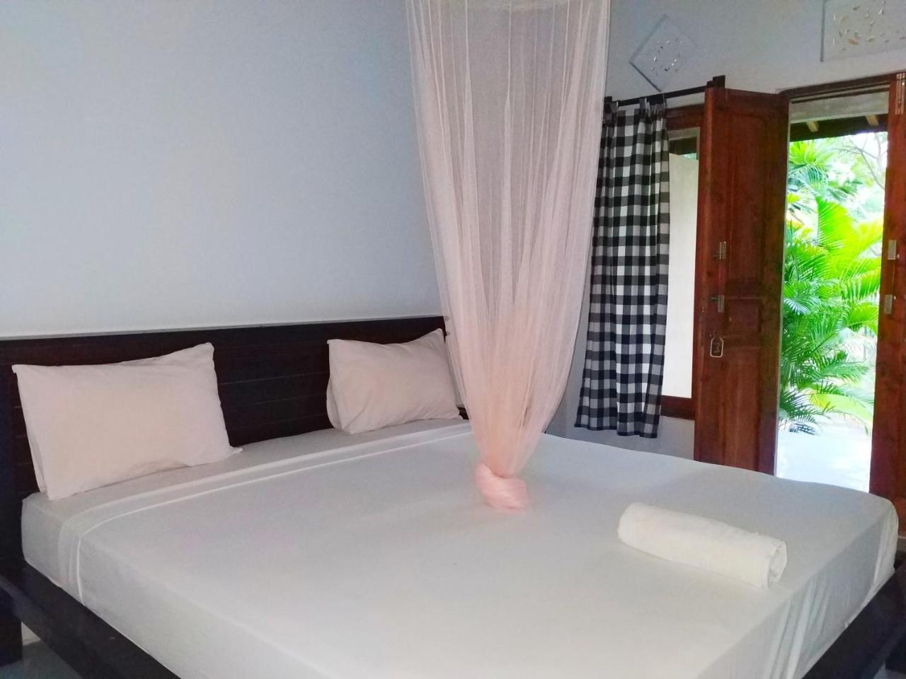 Angga Guest House Пемутеран Экстерьер фото
